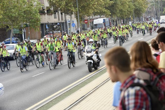 Un centenar de personas sube al Campus de Espinardo en bicicleta - 2, Foto 2