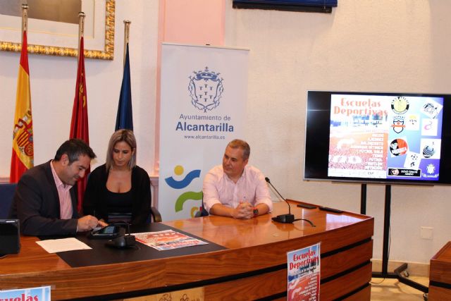 El Ayuntamiento suscribe once convenios de colaboración con las entidades deportivas para el desarrollo de escuelas deportivas en instalaciones de titularidad municipal - 5, Foto 5