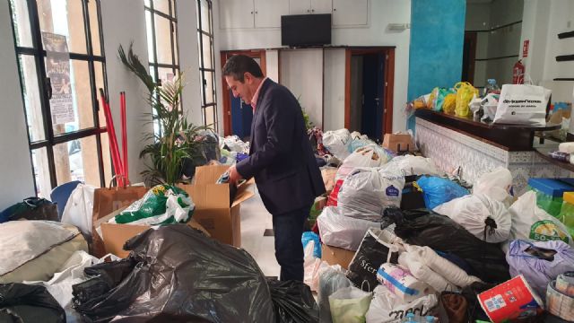 Alcantarilla recoge ocho toneladas de alimentos y ropa para los damnificados por el temporal de lluvias - 4, Foto 4