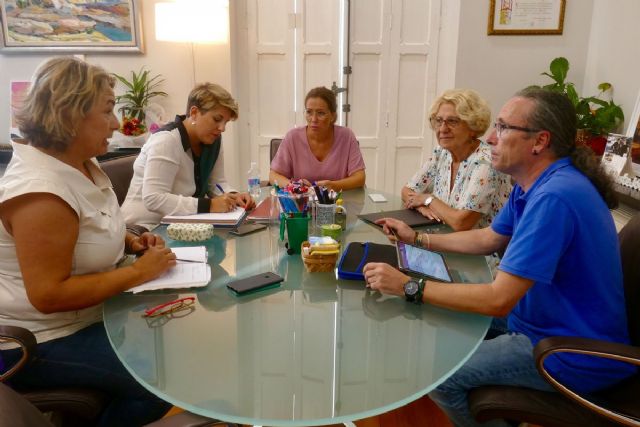 El Ayuntamiento de Cartagena pide explicaciones a la Delegación del Gobierno por el abandono de 30 argelinos llegados en  pateras - 1, Foto 1