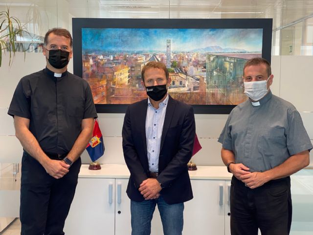 El Alcalde recibe a los nuevos Vicarios Parroquiales deTorre Pacheco - 3, Foto 3