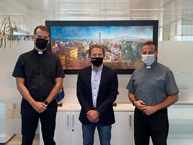 El Alcalde recibe a los nuevos Vicarios Parroquiales deTorre Pacheco - 4, Foto 4