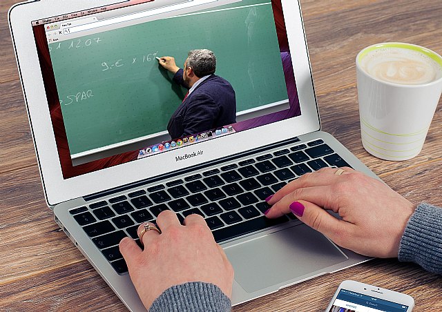 Expansión en educación digital: España ofrece mejores oportunidades que en 2020 - 1, Foto 1