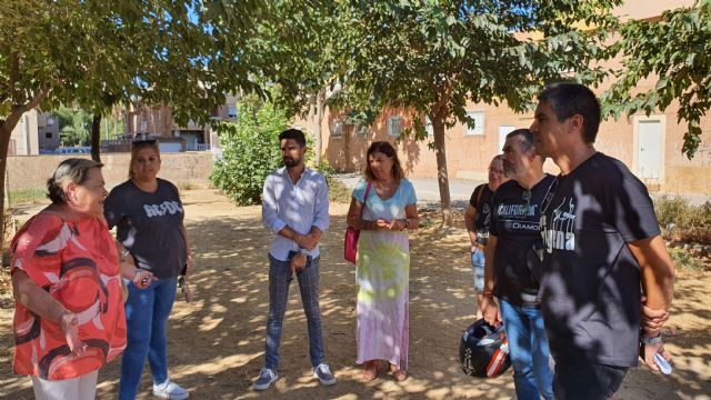 MC promoverá en el Pleno un parque canino y una zona de juegos infantiles para la barriada Virgen de la Caridad - 1, Foto 1