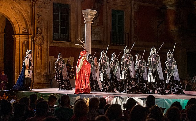 Moros y cristianos nunca se entendieron mejor que en su fiesta en Murcia - 5, Foto 5