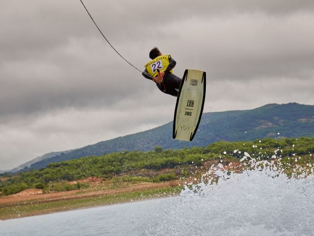 Boston apoya a los jóvenes riders en su lucha por el título en el Campeonato Nacional de Wakeboard - 2, Foto 2