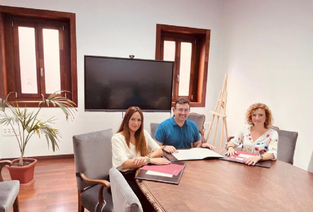 El Colegio de Graduados Sociales colaborará con el Ayuntamiento en materia jurídico-laboral, empleo y formación - 1, Foto 1