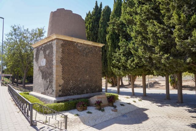El Ayuntamiento concluye las obras de adecuación y sexualización histórica del monumento funerario de Torreciega - 1, Foto 1