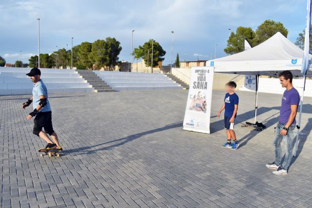 El programa 'Activa Joven' acerca el skate y la cultura urbana a los j�venes