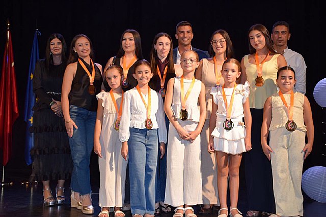 Jes�s L�pez Mayor y Pedro Le�n S�nchez triunfan como deportistas del a�o local y regional en la Gala del Deporte de Alguazas