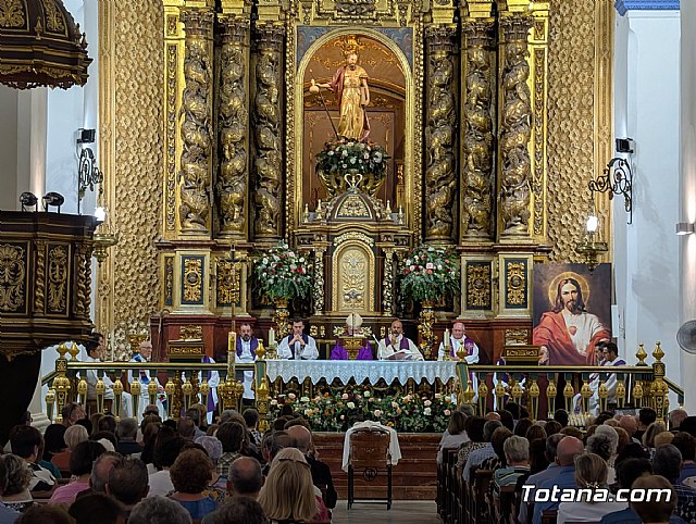 Totana despide a Isidro, el sacerdote totanero que hizo de la cercanía su forma de evangelizar, Foto 3