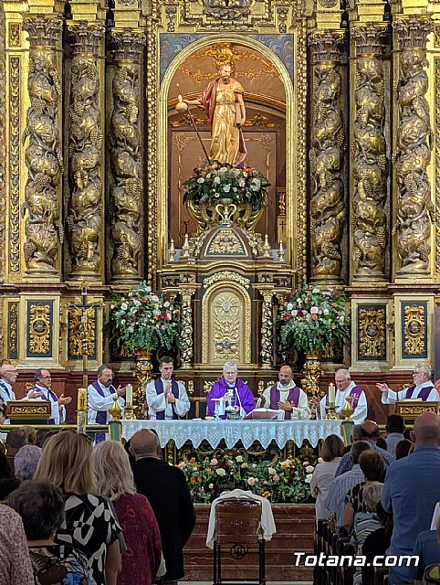 Totana despide a Isidro, el sacerdote totanero que hizo de la cercanía su forma de evangelizar, Foto 5