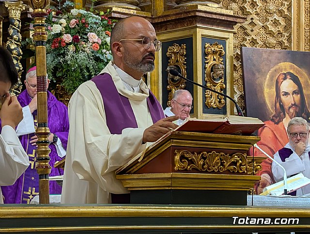 Totana despide a Isidro, el sacerdote totanero que hizo de la cercanía su forma de evangelizar, Foto 6