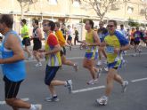 Atletas del Club Atletismo Totana participaron en la Media Maratón Internacional “Villa de Santa Pola” - 1