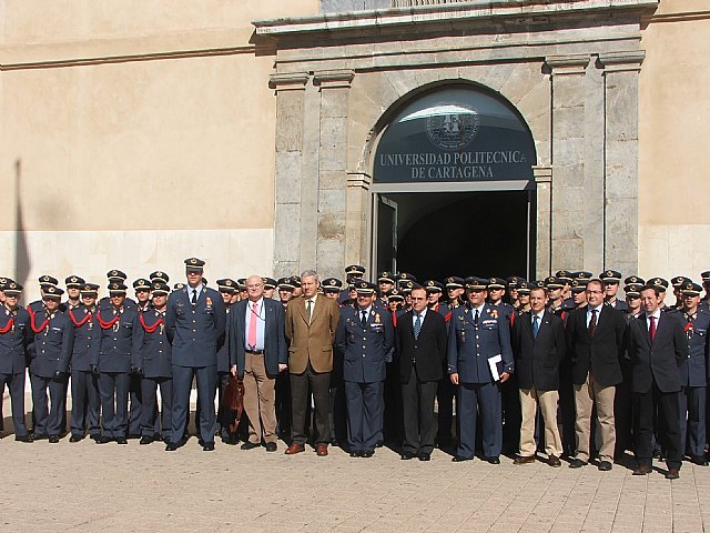 Visita de los cadetes de la Academia General del Aire a la UPCT ...