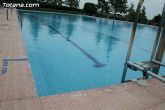 Mañana miércoles, día de la Región, se abrirán las piscinas del polideportivo municipal 6 de diciembre con entrada y transporte gratuitos - 2