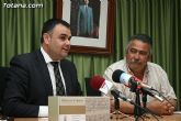 El alcalde de Totana hace entrega al ayuntamiento de Aledo 123 archivos digitales - 13