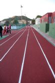 Inaugurada la remodelación de las pistas del Polideportivo Municipal de Mazarrón, que llevará el nombre del totanero 