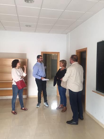 The City Council endorses the fifth contract with entrepreneurs to be installed in the premises of the new Business Incubator Totana "Vivem", Foto 7