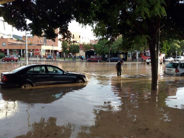Ciudadanos lamenta que las primeras lluvias leves del otoño colapsen la Costera Sur a pocos meses de ser inaugurados los tramos entre El Palmar y La Alberca - 4, Foto 4