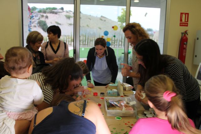 Fiesta bienvenida a los usuarios del servicio municipal de Atención Temprana en sus nuevas dependencias del Llano del Barco - 4, Foto 4
