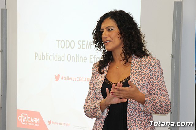 The Local Development Center hosted a new free workshop on online advertising, Foto 3