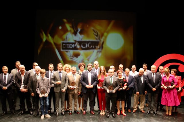 López Miras clausura el acto de entrega de los premios empresariales de la Cámara de Comercio e Industria de Lorca - 1, Foto 1