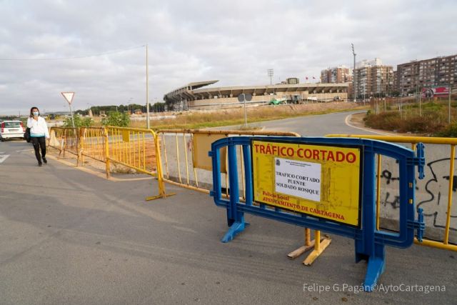 Cortado el tráfico en el puente del Cartagonova por las obras para la conexión con la Avenida del Cantón - 1, Foto 1