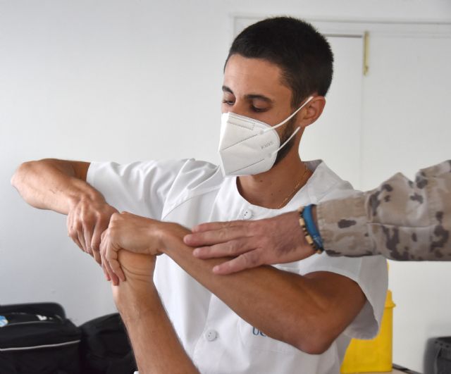 Alumnos de fisioterapia de la UCAM realizarán sus prácticas en la base aérea de Alcantarilla - 4, Foto 4