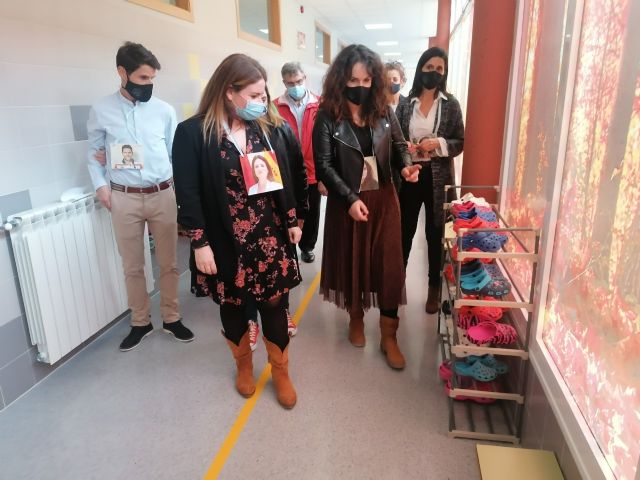 La consejera de Educación y Cultura visita el nuevo colegio Príncipe Felipe de Jumilla - 1, Foto 1