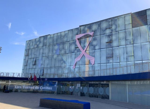 Las Torres de Cotillas se ilumina de rosa contra el cáncer de mama - 2, Foto 2