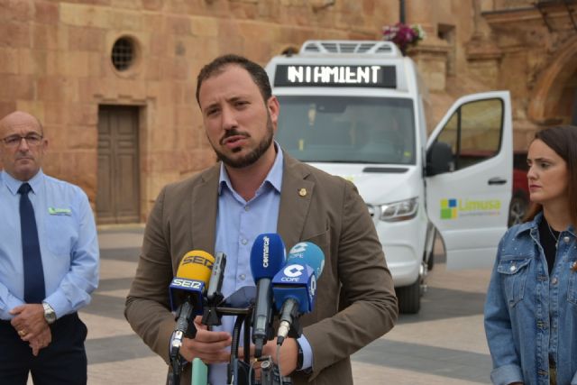 Lorca refuerza el servicio de transporte público urbano con dos nuevos microbuses - 3, Foto 3