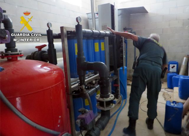 La Guardia Civil investiga a tres empresarios agrcolas por la sustraccin de agua en Alhama de Murcia, Foto 6