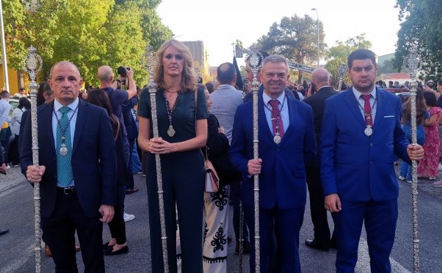 “Alcalá del Río se viste de Esperanza, Hermandad ilipense brilla en Sevilla junto a Triana” - 3, Foto 3