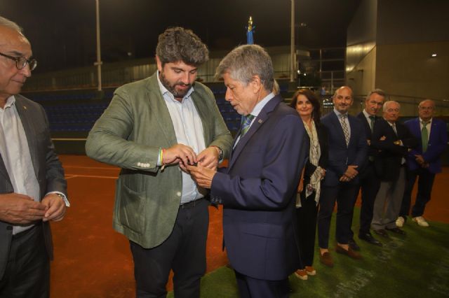 El Real Murcia Club de Tenis 1919 otorga la Insignia de Oro a los presidentes de la Comunidad y del Comité Olímpico Español - 3, Foto 3