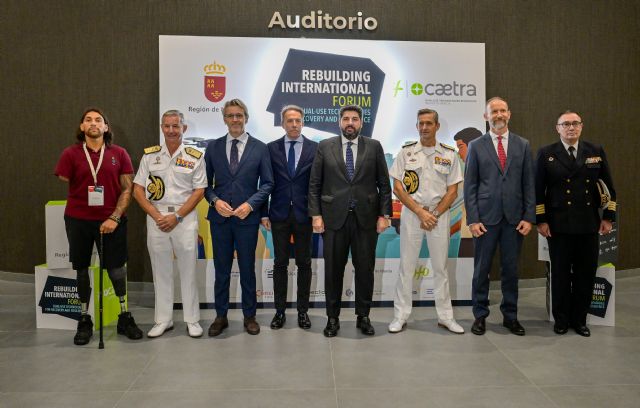 López Miras aboga por el uso de las tecnologías duales para hacer de la Región un referente en la reconstrucción ante catástrofes - 2, Foto 2