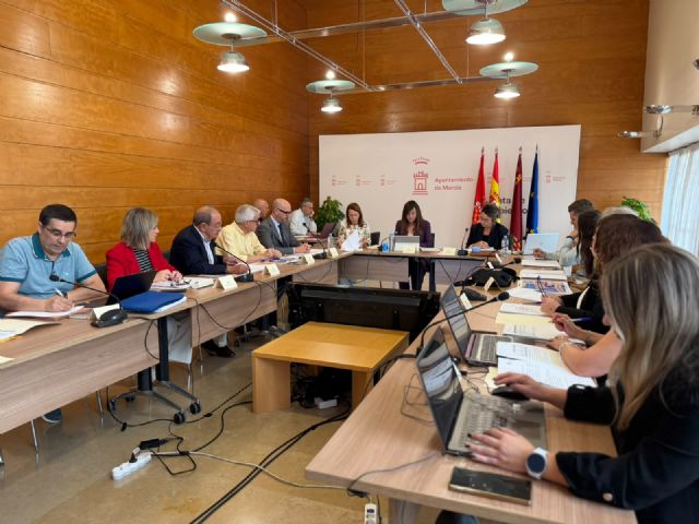 El Ayuntamiento de Murcia reúne al jurado del concurso para la remodelación de plaza Preciosa - 2, Foto 2