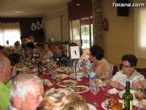 Numerosas personas asistieron a la comida de fin de temporada organizada en el marco de las Fiestas de las Personas Mayores de Totana´2011 - 10