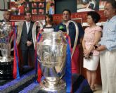 La Federación de Peñas Barcelonistas de la Región de Murcia y el FC Barcelona con los afectados por el terremoto de Lorca - 6