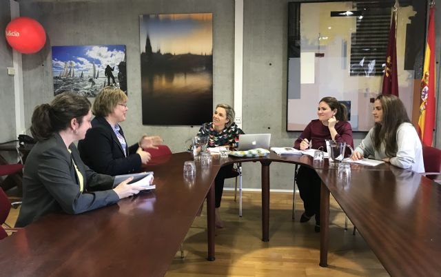 198 docentes acreditan sus competencias para impartir alemán en centros educativos de la Región - 1, Foto 1