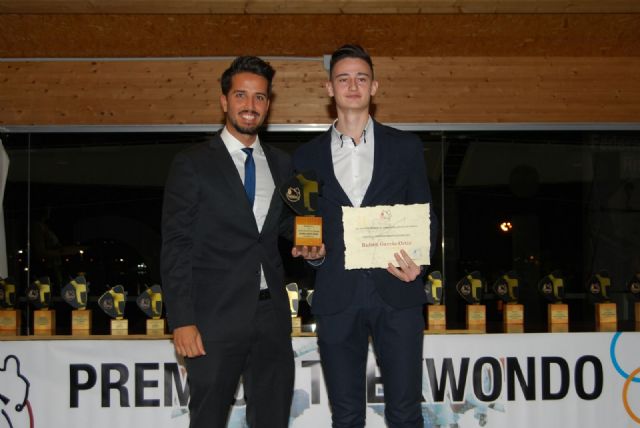 Rubén García premiado como mejor deportista senior en la gala regional de taekwondo - 3, Foto 3