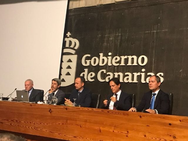 El Plan Estratégico Turístico, ejemplo de buena práctica en el III Foro Internacional de Turismo celebrado en Santa Cruz de Tenerife - 1, Foto 1