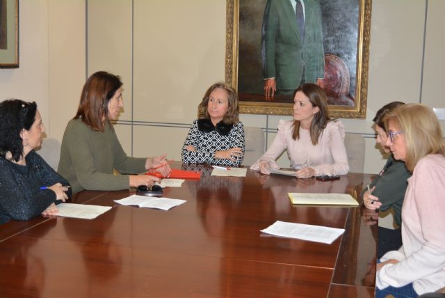 Servicios Sociales y Cáritas ponen en marcha un plan de coordinación a fin de mejorar los servicios de atención a los necesitados - 1, Foto 1