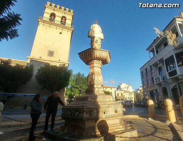 The restoration works of the "Juan de Uzeta" fountain contemplate an integral action in the monument and its architectural environment, Foto 4