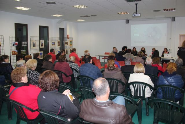 El Banco de Tiempo alcanza su primer año activo con 150 horas donadas y 500 pendientes de donar - 4, Foto 4