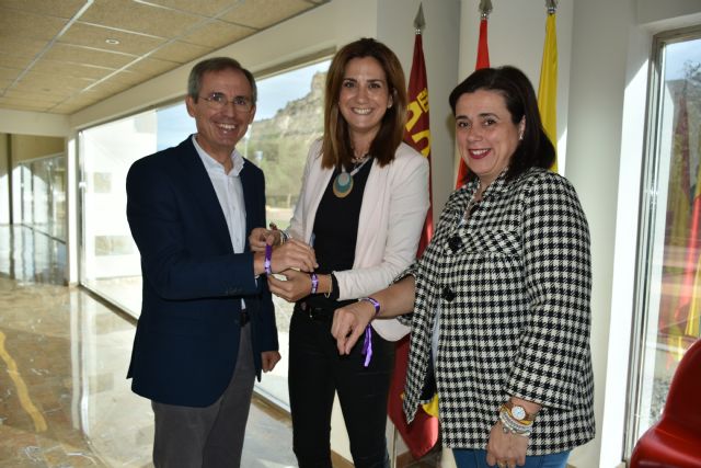 Inaugurada la expo de fotografía CUIDA-T sobre la importancia de la mujer y contra la violencia de género - 1, Foto 1