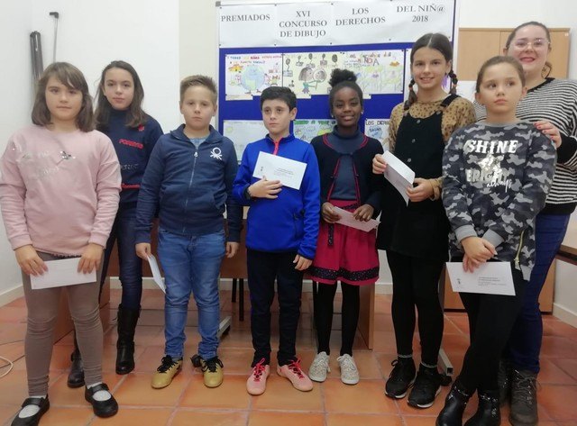 Se entregan los premios del XV Concurso de Dibujo de los Derechos del Niñ@ del 2018, Foto 1
