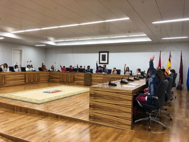 Día Universal del Niño: Torre Pacheco apuesta por la participación activa de los niños y niñas dándoles voz y voto en la agenda local - 1, Foto 1