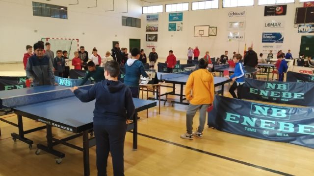 El Pabellón de Deportes Manolo Ibáñez acoge la Fase Local de Tenis de Mesa de Deporte Escolar, Foto 7