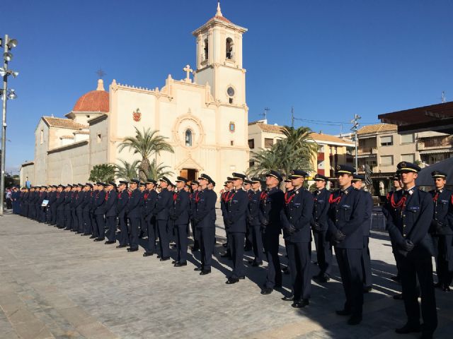 El alcalde José Miguel Luengo  recibe en el Ayuntamiento a los nuevos alumnos de la Academia General del Aire - 2, Foto 2